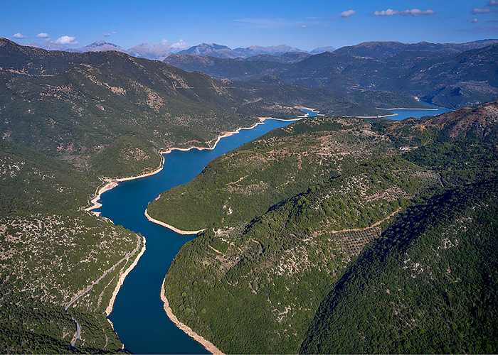 Τεχνητή λίμνη Λάδωνα